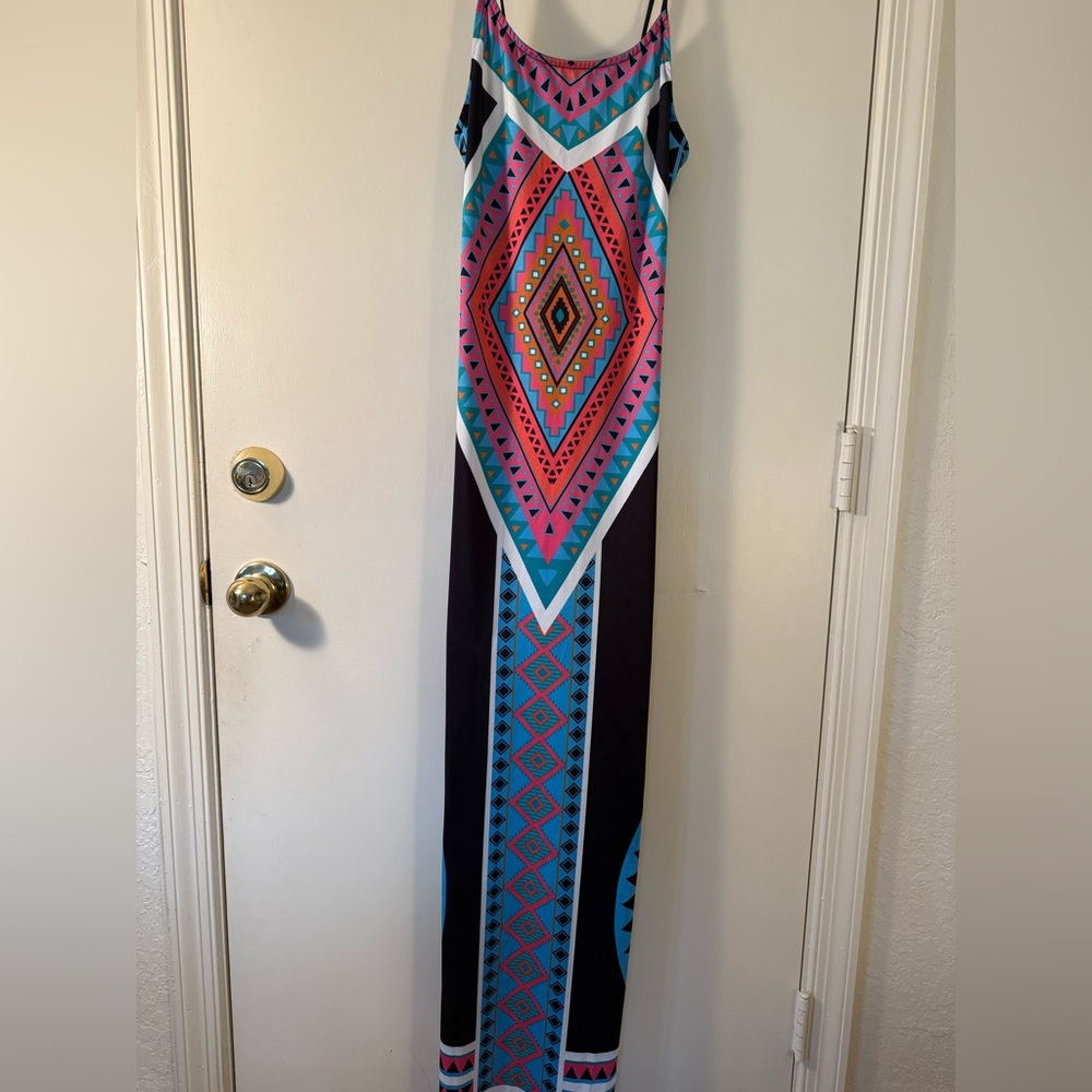 Spaghetti-Strap Maxi Dress in Pink and Blue Geometric Print - Picture 3 of 11